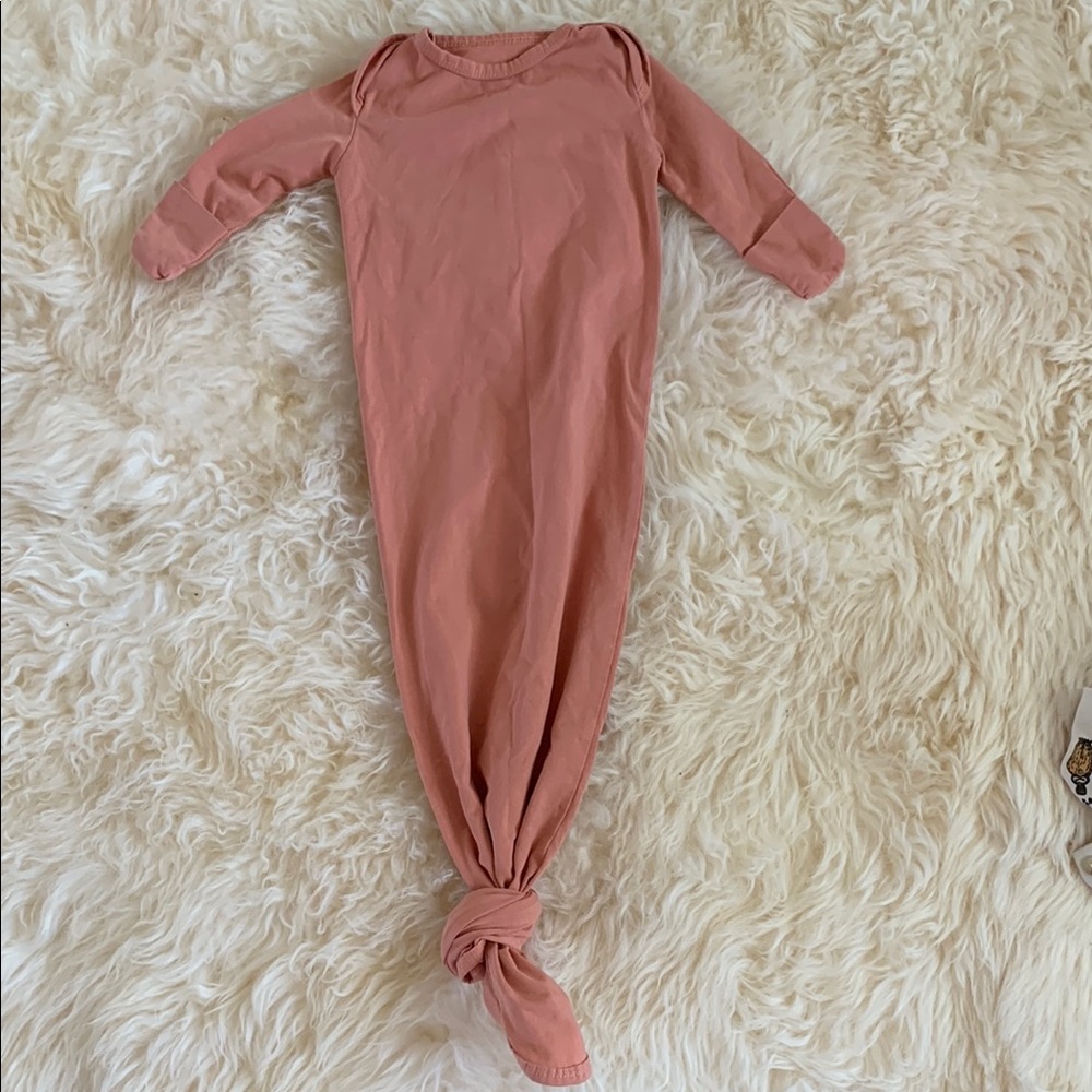 Marlowe & Co Pink Baby Knotted Organic Cotton Infant Gown 0-3mo